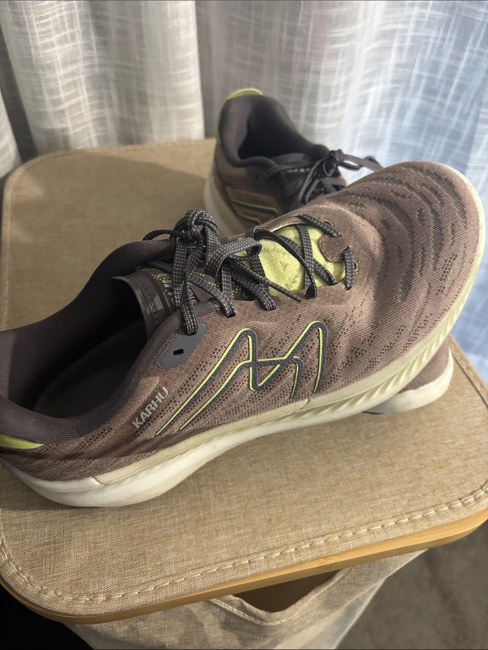 Women’s Karhu Brown Running Shoes with Lime Accents
